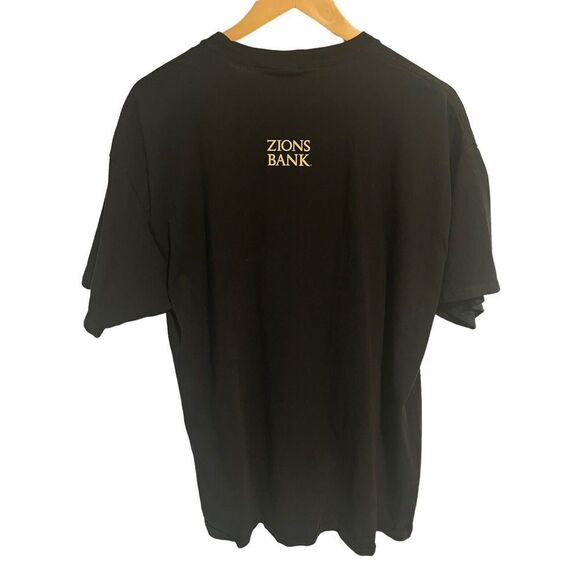 Utah Jazz 20-21 Take Note Short Sleeve T Shirt Logo NBA Playoffs Basketball XL - Picture 8 of 8